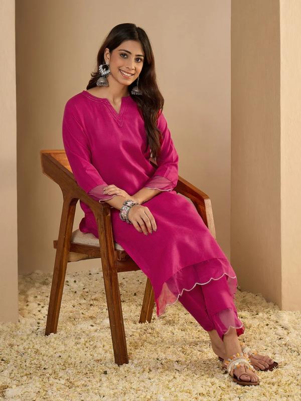 VP 9863 R Riwaayat Rani pink Women Cotton Blend Kurta Pant Set